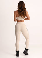 Legging Cós Médio Superhot Blackout Off-White CAL5552 UV50+
